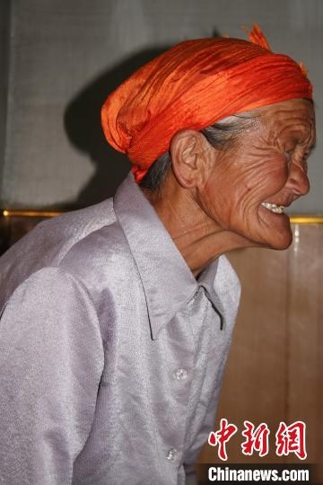 薩仁托婭拍攝的“草原母親”?！∷_仁托婭供圖