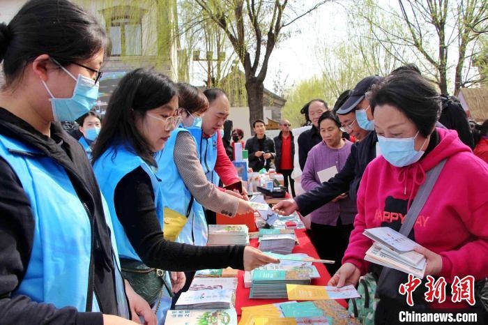 資料圖：山東省文旅廳組織文旅企業(yè)舉行文旅服務(wù)群眾相關(guān)活動?！≮w曉 攝