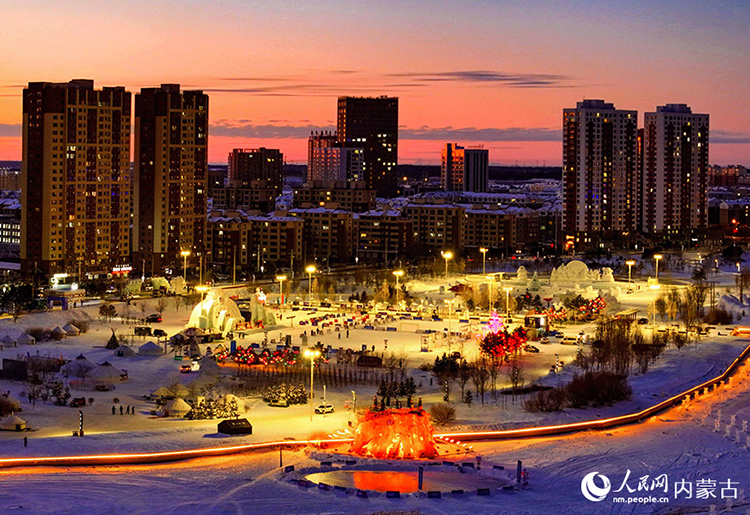 2024年12月20日拍攝的呼倫貝爾市城市越野滑雪公園景色（無人機(jī)照片）。王正攝