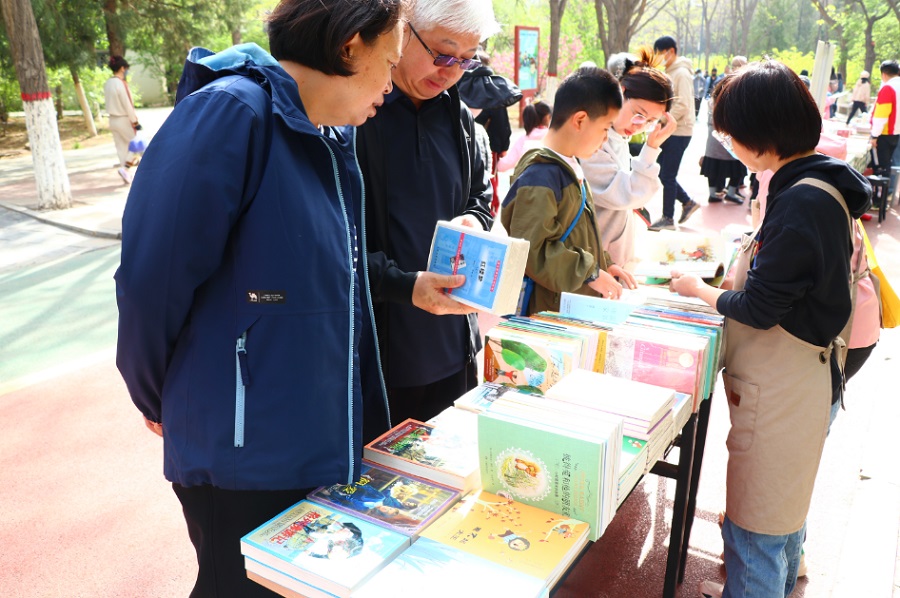 1713770544472919.png 1.png