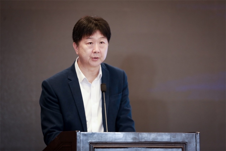 中國民主法制出版社黨委書記、社長、總編輯 劉海濤