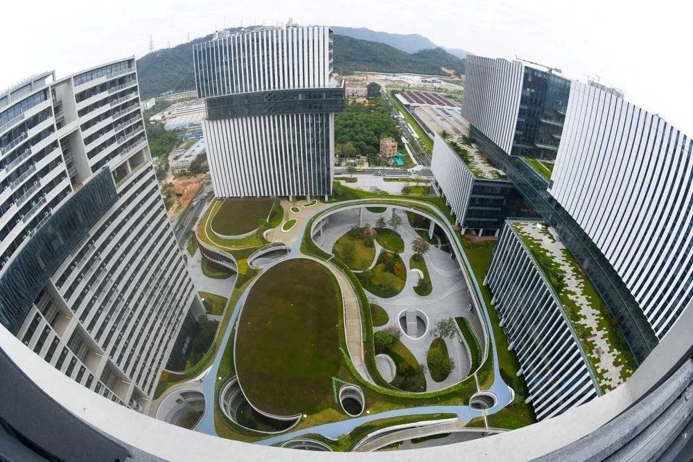 △位于深圳的光明科學(xué)城啟動區(qū)。預(yù)計今年啟動區(qū)的合成生物大科學(xué)裝置將部分投入使用。