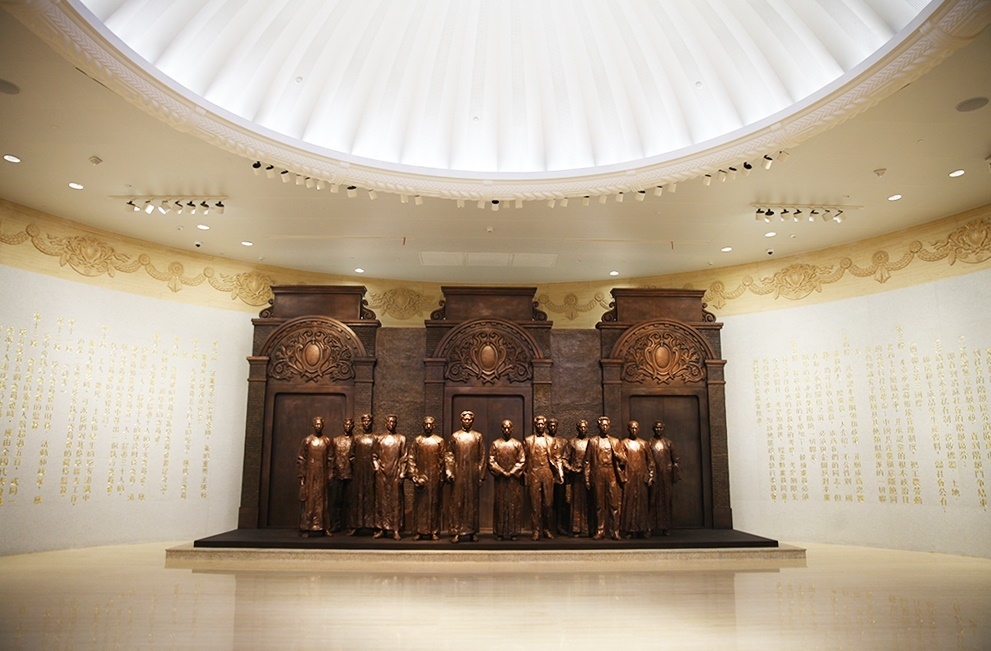 中共一大紀(jì)念館序廳。人民網(wǎng)記者 楊文全攝