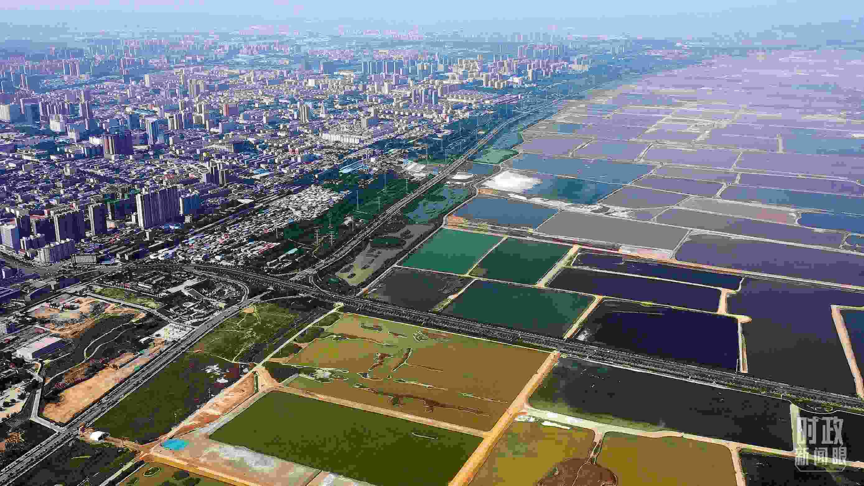 △俯瞰山西運城。（總臺記者裴大偉、康曉宇拍攝）