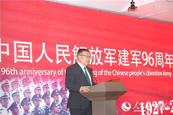 蒙古國國防部副部長瑪格奈致辭。人民網(wǎng)記者 霍文攝J