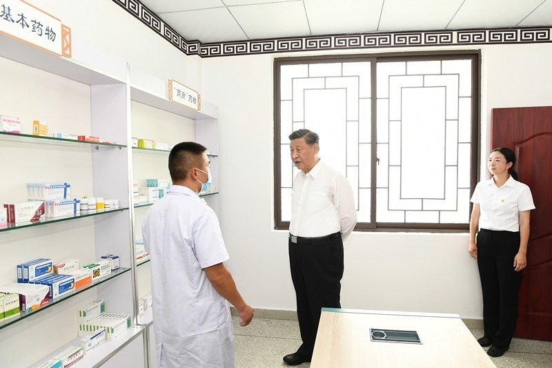 2022年6月8日，習(xí)近平總書記在四川眉山東坡區(qū)太和鎮(zhèn)永豐村考察。