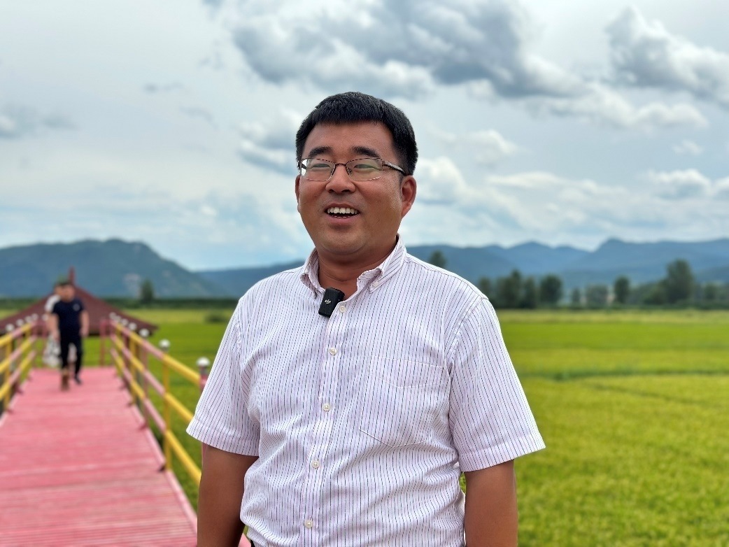 和龍市東城鎮(zhèn)光東村村書記金憲。人民網(wǎng)記者 金洪花 攝