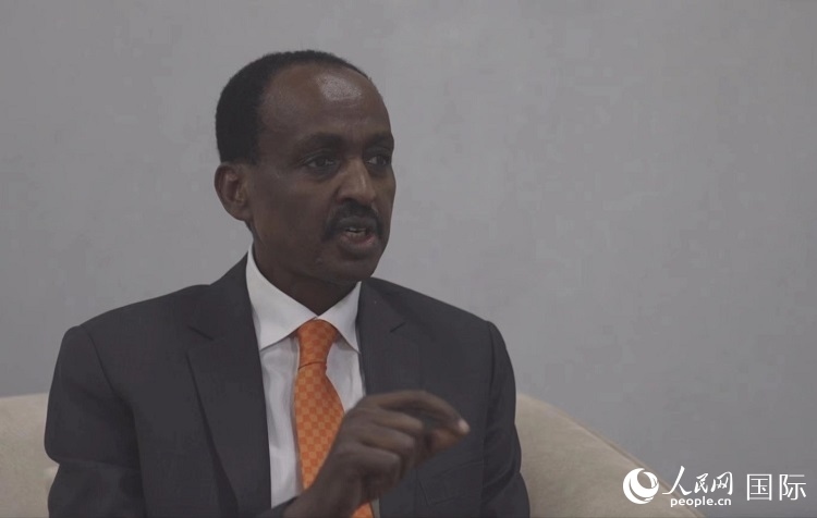 特肖梅·托加接受人民網(wǎng)專訪。人民網(wǎng)記者 劉寧攝