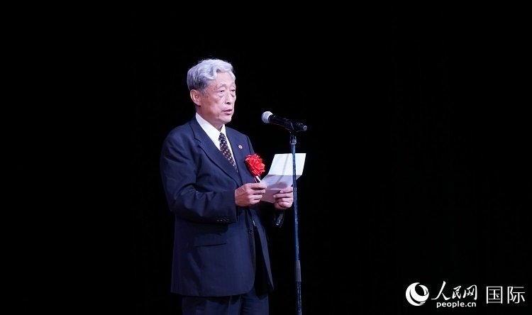 全華聯(lián)會(huì)長(zhǎng)何德倫發(fā)表致辭。人民網(wǎng) 蔣曉辰攝