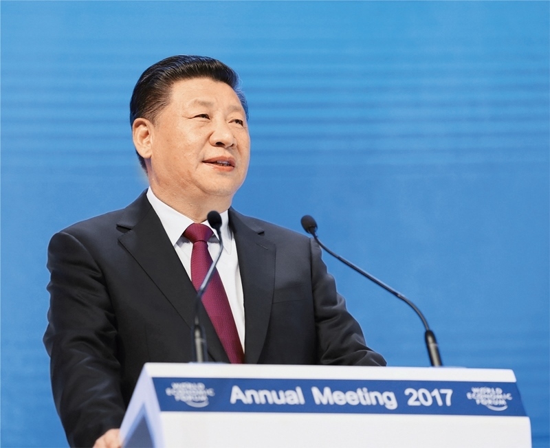 2017年1月17日，習(xí)近平主席在瑞士達(dá)沃斯國際會(huì)議中心出席世界經(jīng)濟(jì)論壇2017年年會(huì)開幕式，并發(fā)表題為《共擔(dān)時(shí)代責(zé)任 共促全球發(fā)展》的主旨演講。