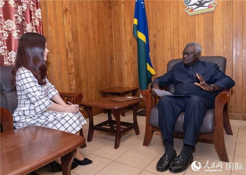 2023年9月14日，所羅門群島總理梅納西·索加瓦雷在首都霍尼亞拉接受人民網(wǎng)記者專訪。人民網(wǎng) 賀吉攝