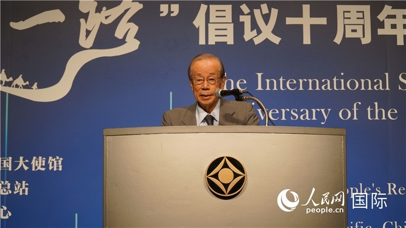 日本前首相福田康夫致辭。人民網(wǎng) 蔣曉辰攝