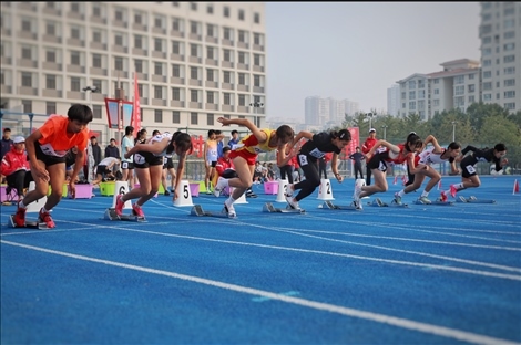 第59屆北京市中學生田徑運動會暨北京學生金奧運動隊田徑運動會。北京市教委供圖