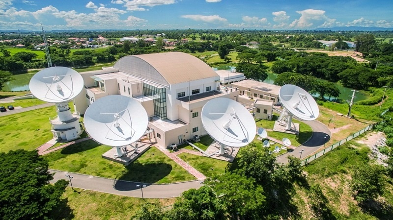 2016年8月1日拍攝的老撾首都萬象的老撾一號(hào)通信衛(wèi)星地面站全景。