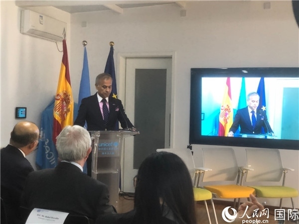 聯(lián)合國駐華協(xié)調(diào)員常啟德在研討會上致辭。 人民網(wǎng)記者 趙健攝