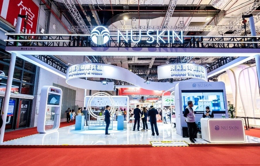 如新展臺(tái)。人民網(wǎng)記者 許維娜攝