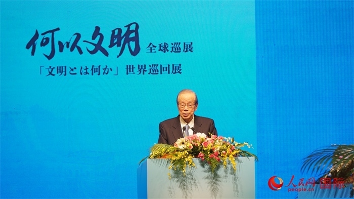 日本前首相福田康夫致辭。人民網(wǎng) 蔣曉辰攝