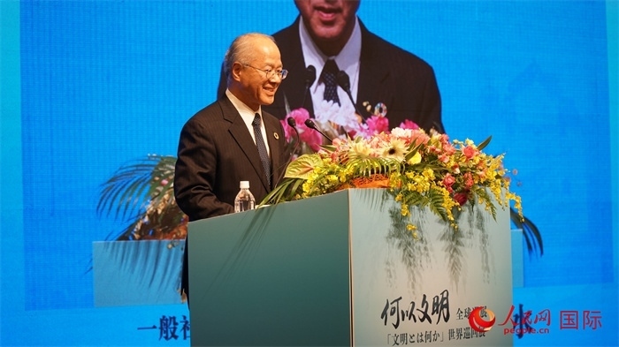 日本日中協(xié)會(huì)理事長(zhǎng)瀨野清水致辭。人民網(wǎng) 蔣曉辰攝