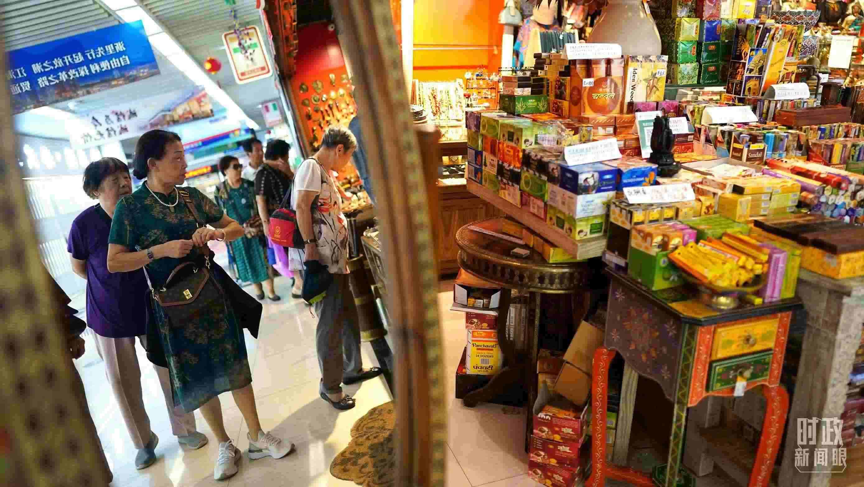 △浙江省金華市義烏國際商貿(mào)城。（總臺國廣記者李晉拍攝）