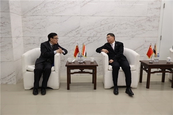 李永明同埃及趙劉慶公參會談交流。主辦方供圖