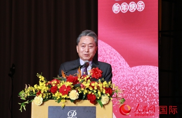 日本前首相鳩山由紀夫致辭。人民網(wǎng) 許可攝