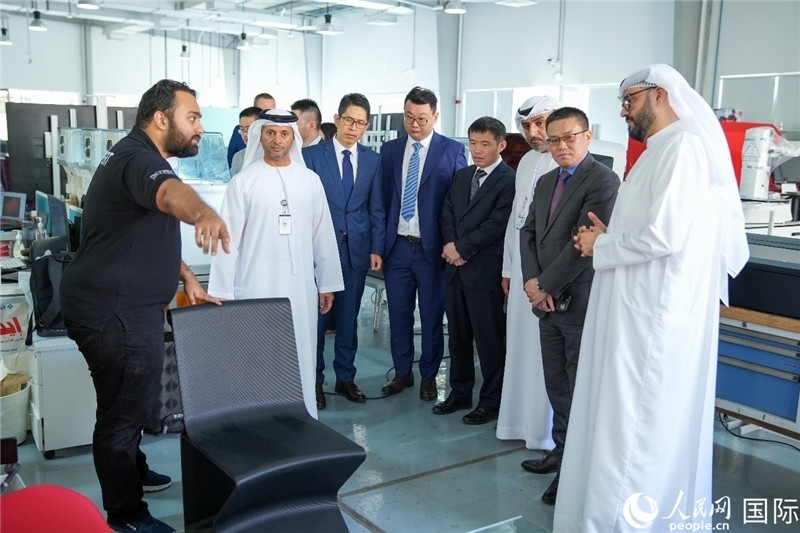 參觀培訓(xùn)中心。人民網(wǎng)塔里克·易卜拉欣攝