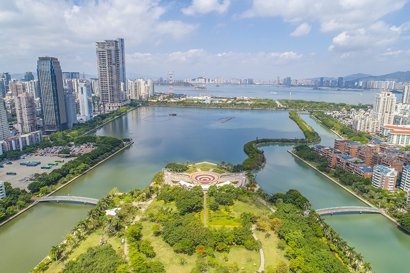 2021年5月15日，廈門，航拍筼筜湖，景色優(yōu)美。