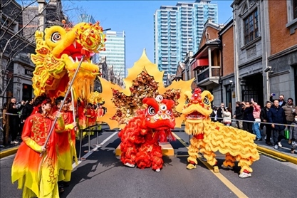 2024年2月10日，上海張園舉辦舞龍舞獅活動(dòng)，為市民和游客獻(xiàn)上一場視覺盛宴。