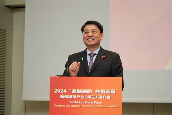 中國駐米蘭總領(lǐng)事劉侃寄語中意合作揚帆遠行。 主辦方供圖