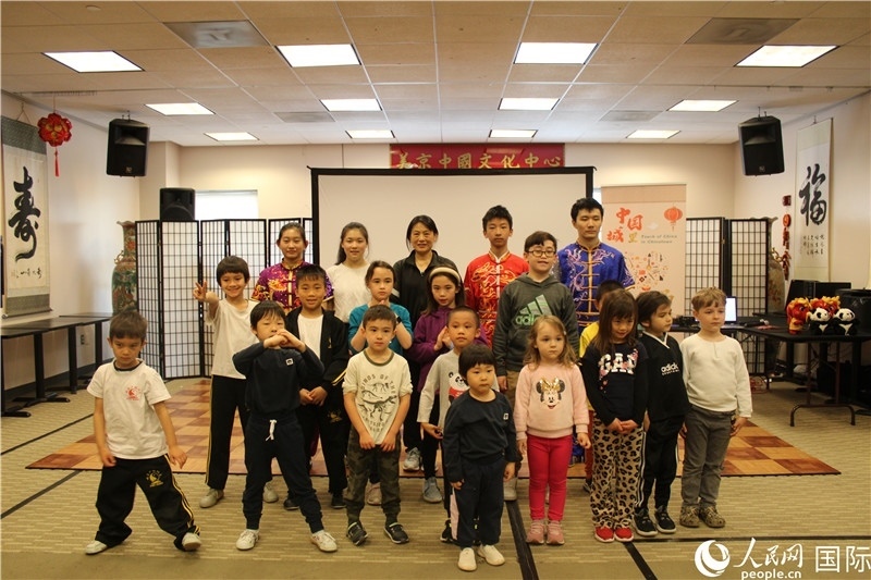 2、此次活動是在美京中國文化中心舉辦的“中國城里品中國”系列文化活動之一。 伊莎貝爾·羅德里格斯攝