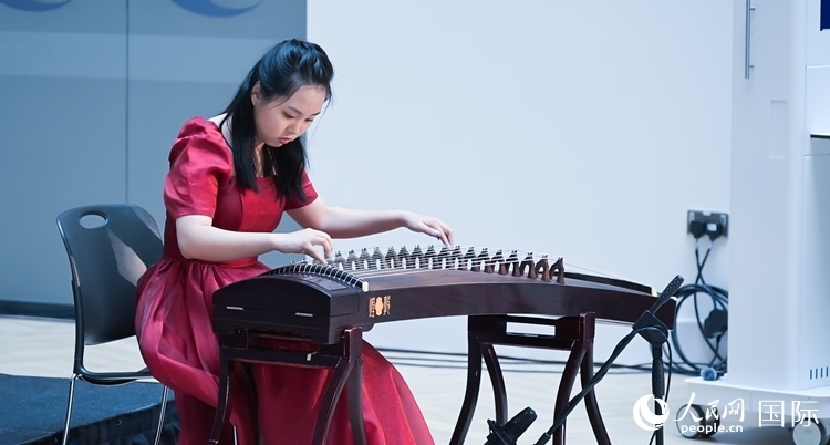 中英/北愛教育合作論壇現(xiàn)場。