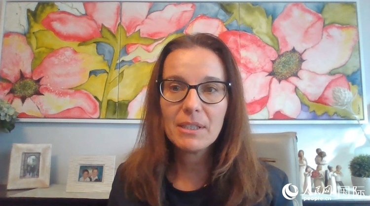 南非衛(wèi)生部南非聯(lián)合健康署財務委員會主席瑞德米拉?瑞茲洛格致辭