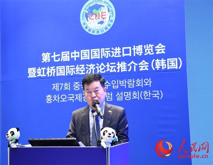 韓國貿(mào)易協(xié)會專務(wù)理事金高鉉發(fā)言。 人民網(wǎng) 程安康攝