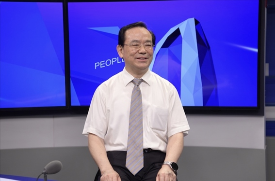 中國(guó)人民大學(xué)法學(xué)院教授、博士生導(dǎo)師楊建順。人民網(wǎng)記者 王曉嘯攝