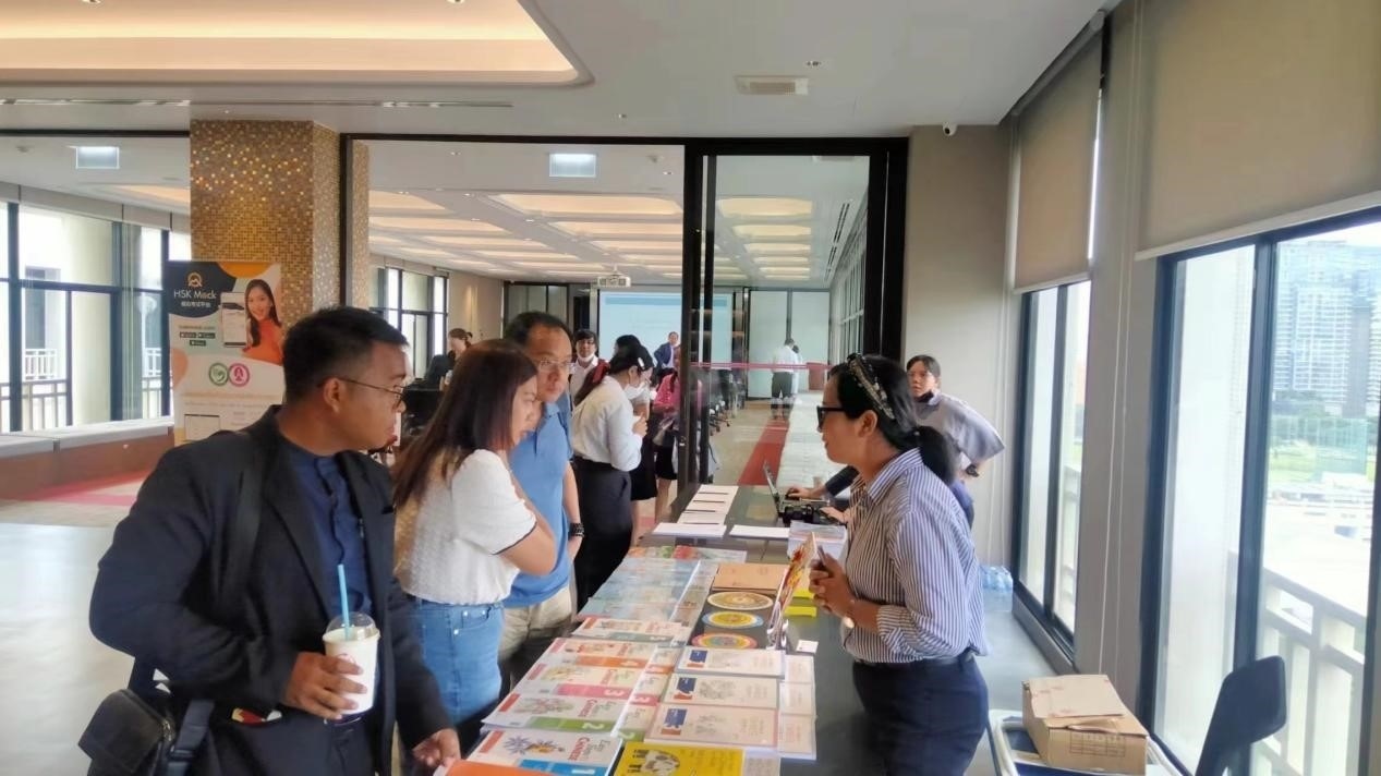 泰國(guó)中文教育精英教師高端培訓(xùn)活動(dòng)現(xiàn)場(chǎng)。泰國(guó)朱拉隆功大學(xué)孔子學(xué)院供圖