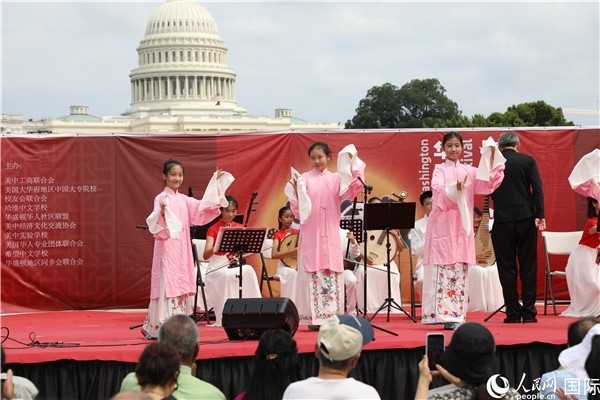 2、在華盛頓中國文化節(jié)活動上，還進(jìn)行了豐富多樣的中國文化演出。 人民網(wǎng)記者 李志偉攝