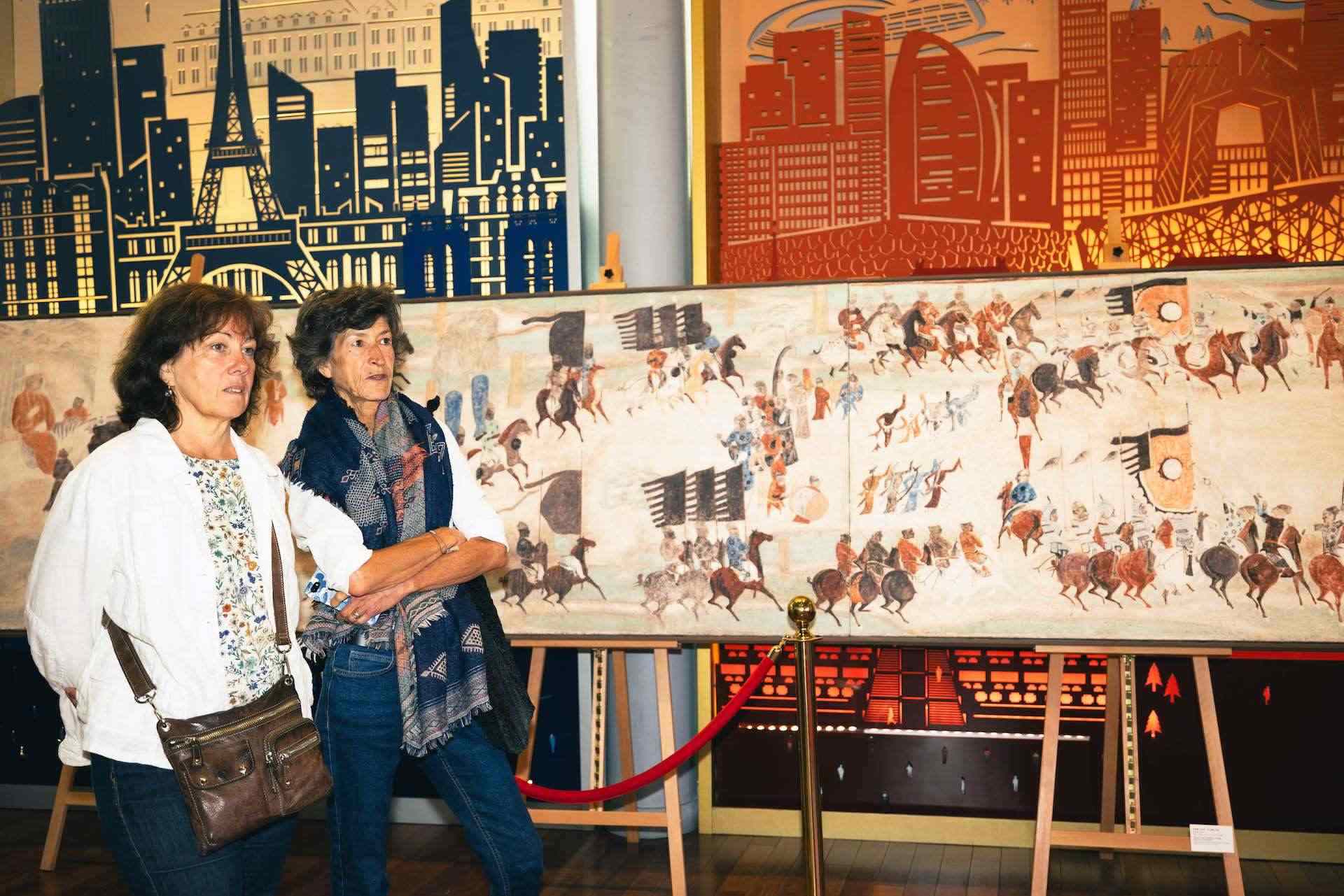 “絲路丹青——絲綢之路沿線(xiàn)壁畫(huà)傳摹展”在巴黎中國(guó)文化中心隆重開(kāi)幕。中國(guó)藝術(shù)研究院供圖