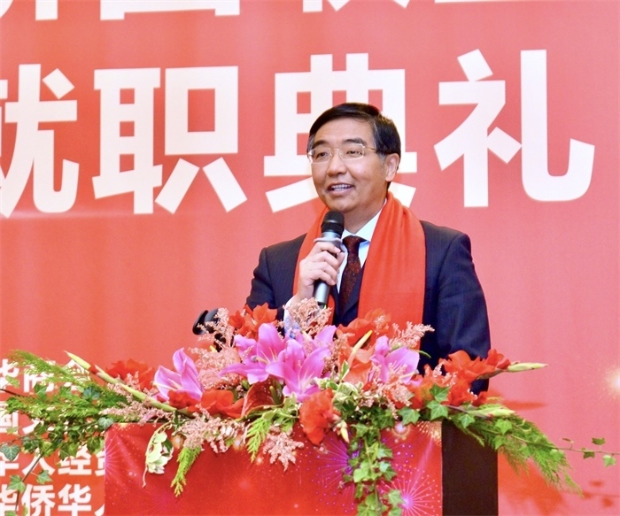 中國駐比利時(shí)大使費(fèi)勝潮出席比利時(shí)浙江籍僑團(tuán)聯(lián)盟第二屆主席團(tuán)就職典禮并致辭。比利時(shí)浙江籍僑團(tuán)聯(lián)盟供圖