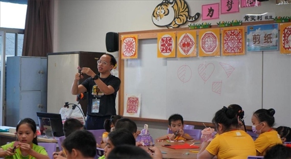 剪紙教學。主辦方供圖