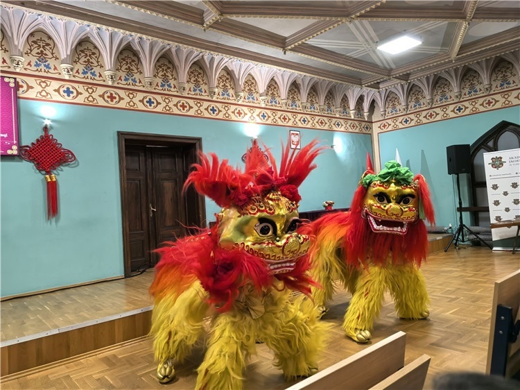 托倫雅蓋隆學(xué)院禮堂巡演現(xiàn)場(chǎng)。主辦方供圖。