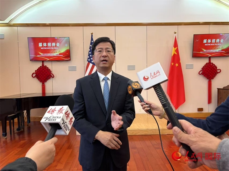 張建敏接受人民網(wǎng)等媒體記者采訪。人民網(wǎng) 鄧圩攝