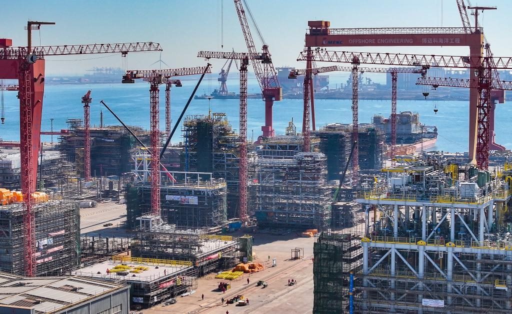 這是3月21日拍攝的天津博邁科海洋工程股份有限公司廠區(qū)一景（無人機照片）。新華社記者 趙子碩 攝