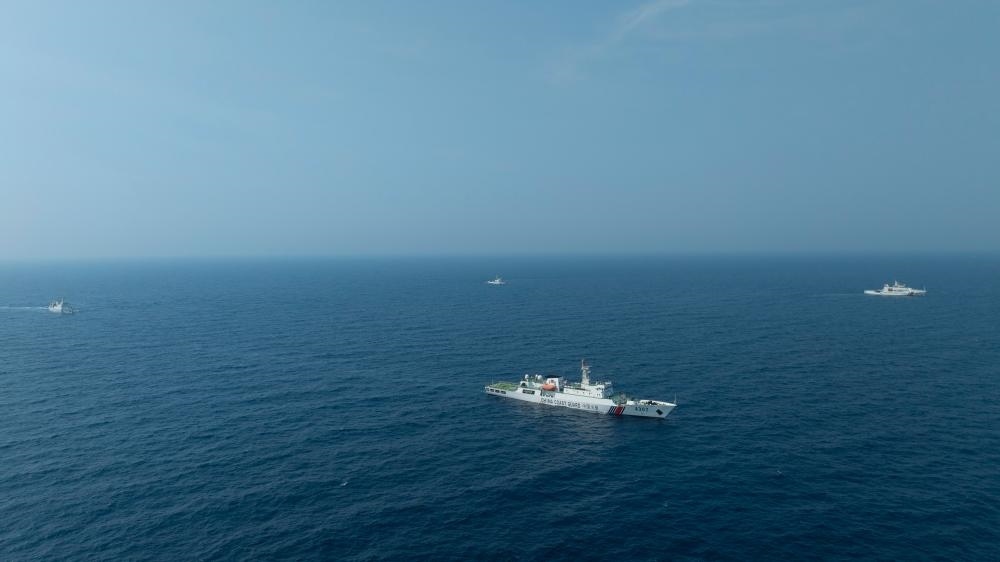 4月22日，中越海警艦艇編隊在北部灣海域開展聯(lián)合巡邏。（中國海警供圖）