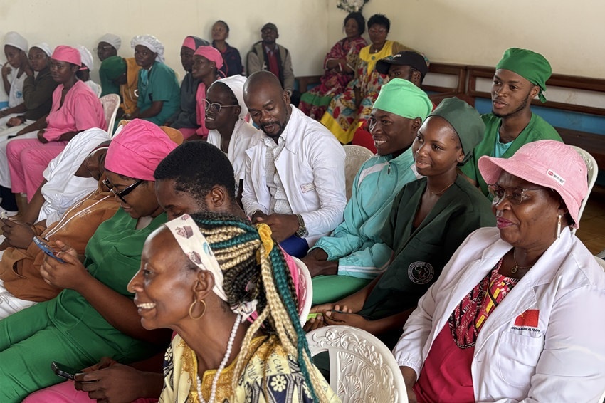 【2】圖為活動現場。中國（山西）第24批援喀麥隆姆巴爾馬尤醫(yī)療隊 供圖