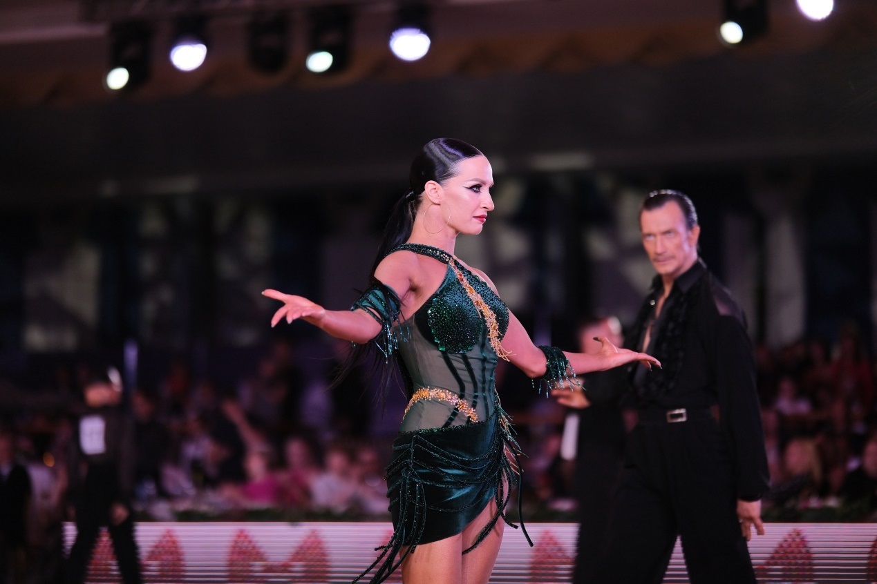 第七屆“克里姆林宮杯”國標(biāo)舞錦標(biāo)賽現(xiàn)場。于子恒攝