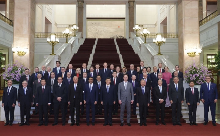 3月28日上午，國家主席習(xí)近平在北京人民大會(huì)堂會(huì)見國際工商界代表。新華社記者 丁林 攝