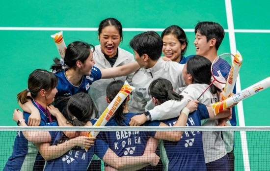 5月3日，韓國隊(duì)?wèi)c祝晉級(jí)決賽。新華社記者 孫非 攝