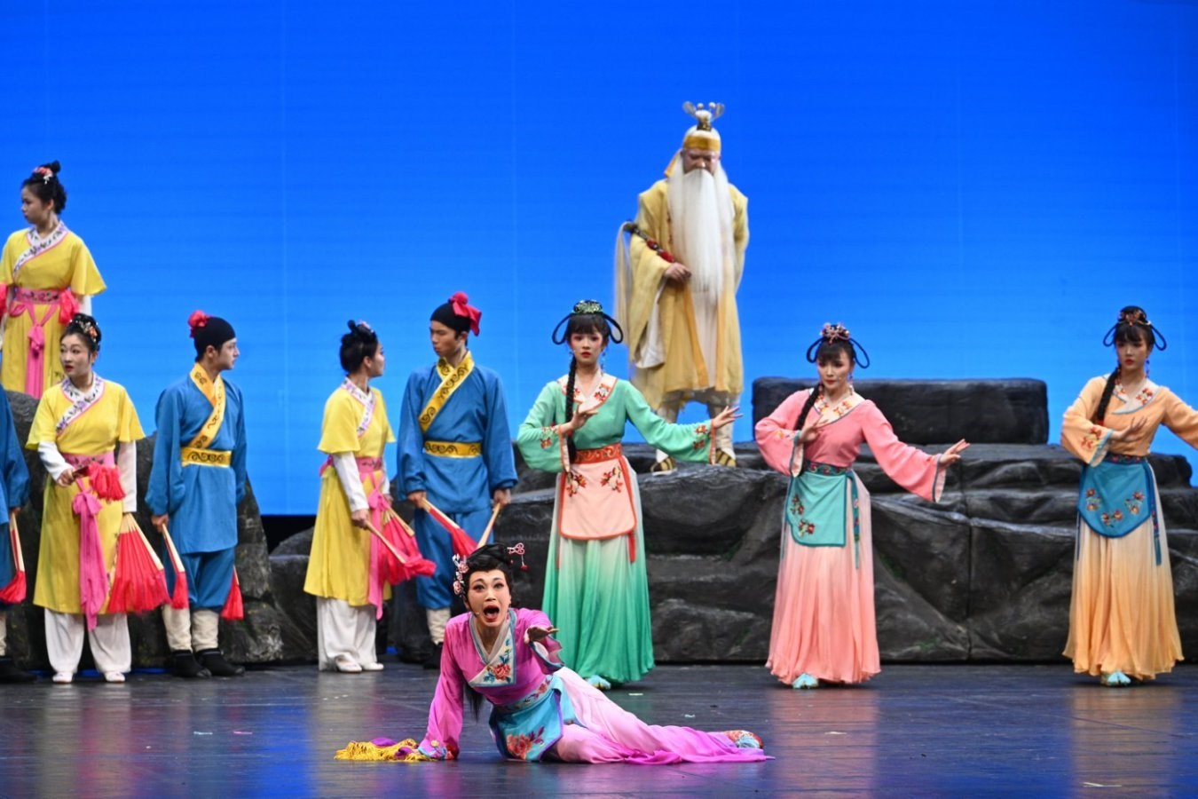 《七妹與蛇郎》演出劇照。國家大劇院供圖